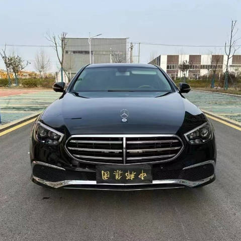 奔馳E級(jí) 2020款 E 300 L 2.0T 手自一體